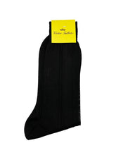 Load image into Gallery viewer, Black 100% Silk Mid Calf Sock
