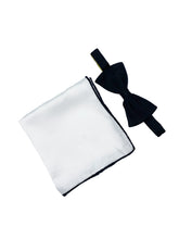 Load image into Gallery viewer, Black Horizontal Pleated Silk Bow Tie &amp; Solid Pocket Square Set
